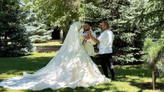 Evlenecek çiftler fotoğraf için botanik bahçesine akın ediyor