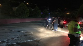 Polisten asayiş ve trafik uygulaması, 8 araç sürücüsüne 31 bin lira ceza