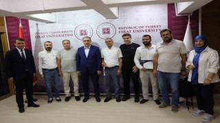 Rektör Göktaş başaralı akademisyenleri ödüllendirdi