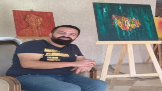 Ressam Çevirgen: “Sanatçı gündelik hayat içinde sürüklenmemelidir”