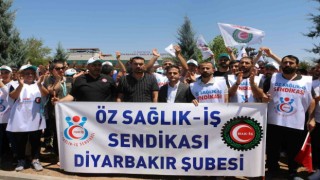 Sağlık işçilerinden geriye dönük alacakları için basın açıklaması