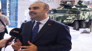Savunma sanayinin gözde ürünleri bu fuarda vitrine çıktı