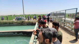 Şanlıurfada otomobil sulama kanalına devrildi, bölgeye ekipler sevk edildi