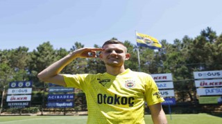 Sebastian Szymanski: “Takımım için en iyisini sergilemeye çalışan bir oyuncuyum”
