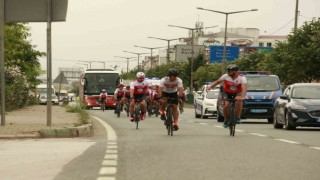 Şehit Ömer Halisdemir için yola çıkan bisikletçiler Bursadan geçti