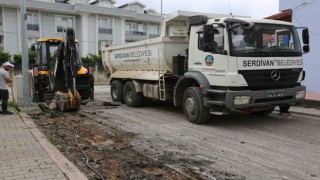 Serdivanda cadde ve sokaklar yenileniyor
