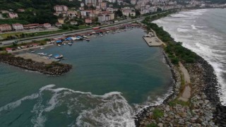 Sosyal medyada ‘Buraya kadarmış dedi, ayağına bağladığı çapa ile denize atlayıp intihar etti