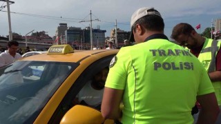 Taksimde ticari taksi denetimi