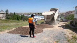 Talas Belediyesi Başakpınarda 6 sokakta birden çalıştı