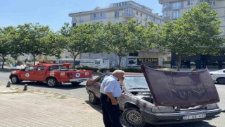 Tamirden çıkan otomobil alev aldı