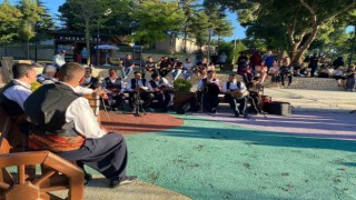 Tarihi Harputta parkta konser