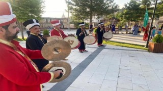 Tarihi mahalle Harputta mehter etkinliği