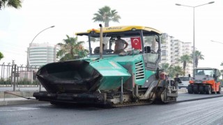 Tarsus Belediyesi birçok mahallede yol çalışmalarını sürdürüyor