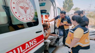 Tekstil atölyesinde çıkan yangında bir itfaiye eri dumandan etkilendi