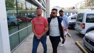 Telefonla konuşurken uğradığı silahlı saldırıda ağır yaralandı