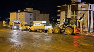 Tokatta yoğun sağanak belediye ekiplerini harekete geçirdi