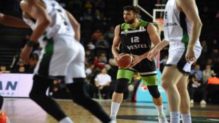 Tolga Kaan Birer bir sezon daha Manisa BBSKda