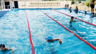 Toprakkale’de yüzme kurslarına çocuklardan büyük ilgi