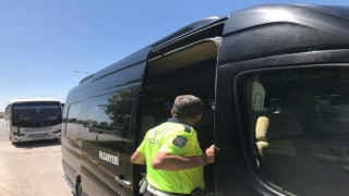 Trafik kazalarının en aza indirilmesi için emniyetten yoğun mesai