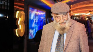 Türk sinemasının usta oyuncusu Yılmaz Gruda hayatını kaybetti