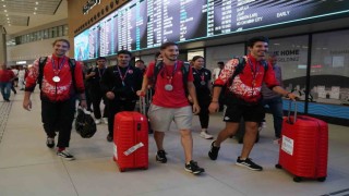 U23 Avrupa Atletizm Şampiyonasında rekor kıran milliler yurda döndü