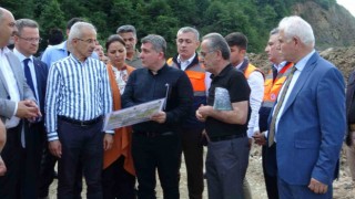 Ulaştırma Bakanı Uraloğlu, sel afetinden zarar gören Giresunda incelemelerde bulundu