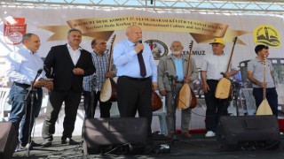 Unutulmaya yüz tutmuş aşıklık geleneği herfenede yaşatıldı