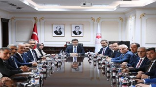 Ürününü satmak için başka ile gitmeyecekler