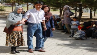 Uşakta yaşayan yabancı uyruklu insan sayısı 8471 kişi olarak açıklandı