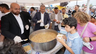 Üsküdar'da Aşure Günü Kutlandı
