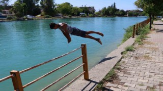 6 aydan küçük çocuklar deniz yada havuza girmemeli