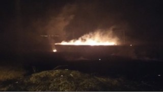 Uzunköprüde ormanlık alanda korkutan yangın