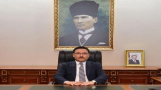Vali Çiçek: Gazetecilerin ortaya koydukları emek, çaba ve gayretleri takdire şayandır