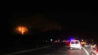 Vali Yazıcı: Yangın 3,5 kilometre yayıldı, müdahale devam ediyor