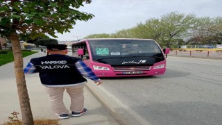 Yalova polisi “Türkiye Hep Birlikte Uyuşturucuya Hayır Diyor” sloganı ile sahada