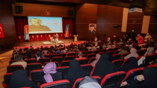 Yaz Okulu öğrencileriyle Aile ve Çocuk söyleyişi programı gerçekleştirildi