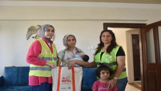 Yeni doğan bebeklerin ilk hediyesi Toroslar Belediyesinden