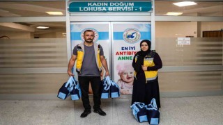 Yeni doğan bebeklerin ilk hediyesi Van Büyükşehir Belediyesinden