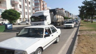 Yeni Konya-Antalya kara yolunda bayram tatili dönüşü yoğunluğu
