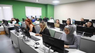 Yenişehir Belediyesi 260 gence iş olanağı sağladı