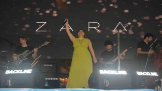 Zara, Ünyede sahne aldı
