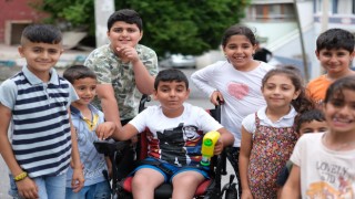 1 Tebessüm 1 Hayat Derneği, Kocaelideki ihtiyaç sahiplerini yalnız bırakmadı