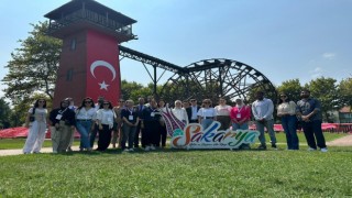 18 ülkeden 21 genç, Sakarya Büyükşehirin örnek projelerini tanıdı