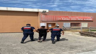 18 yaşındaki suç makinesi Manisada jandarmaya yakalandı