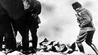 30 Ağustos 1922: Türk Milletinin Büyük Zaferi Kutlu Olsun