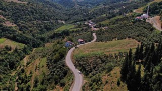 40 yıllık yol sorununa neşter