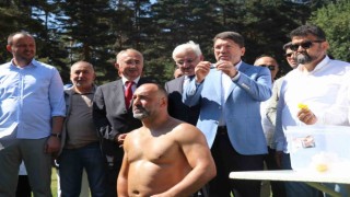 Adalet Bakanı Tunç, Geredede yağlı güreşleri izledi