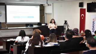 Adana’da bağımlılık farkındalık semineri düzenlendi.