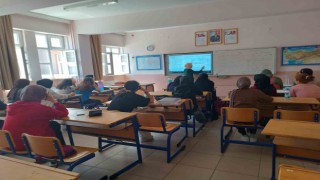 Afyonkarahisarda yaz okulları devam ediyor