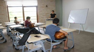 Akçaabatta sanat akademisi açıldı